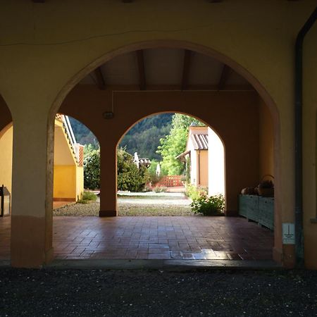 Agriturismo La Cerbana Palaia Luaran gambar